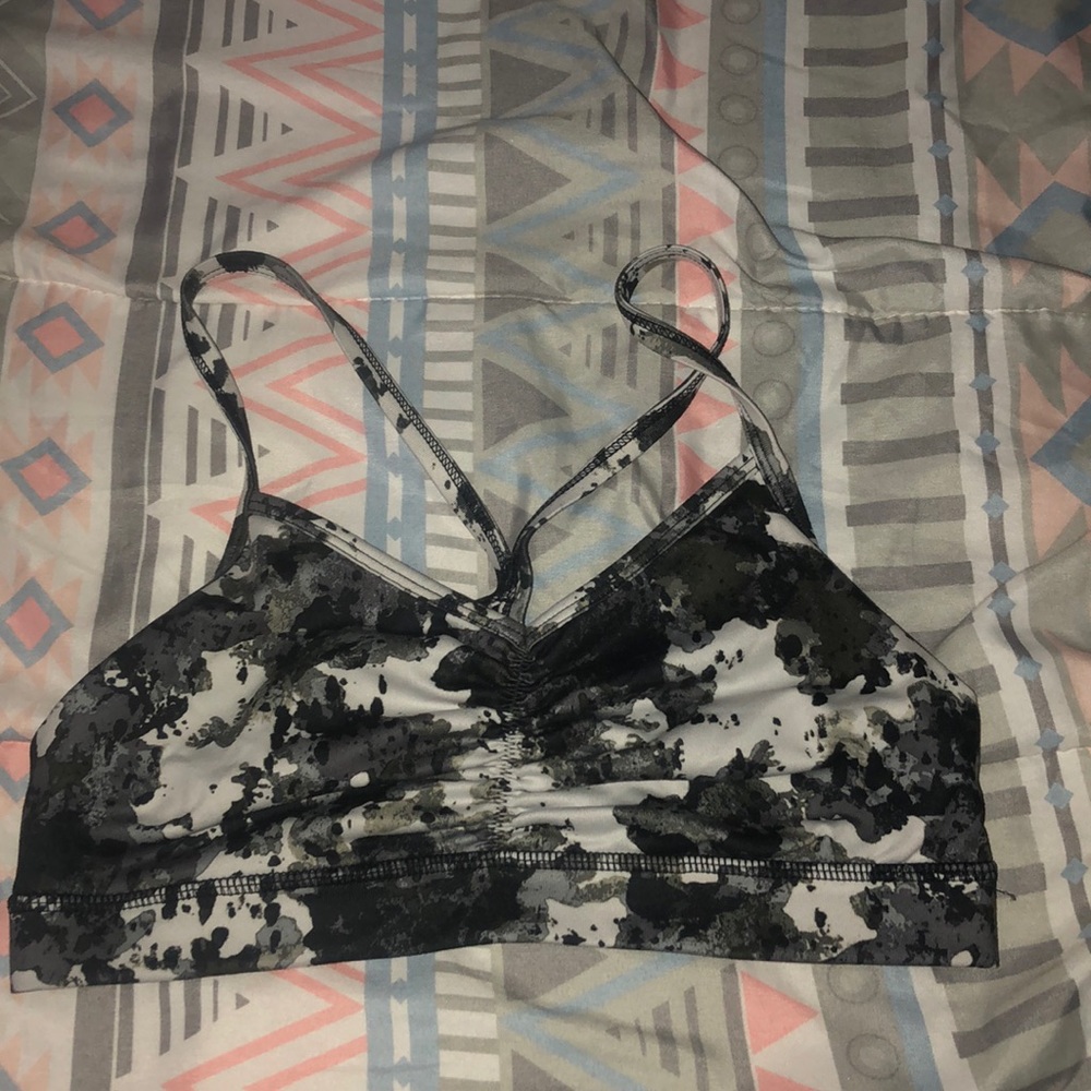 Old navy sports bra
